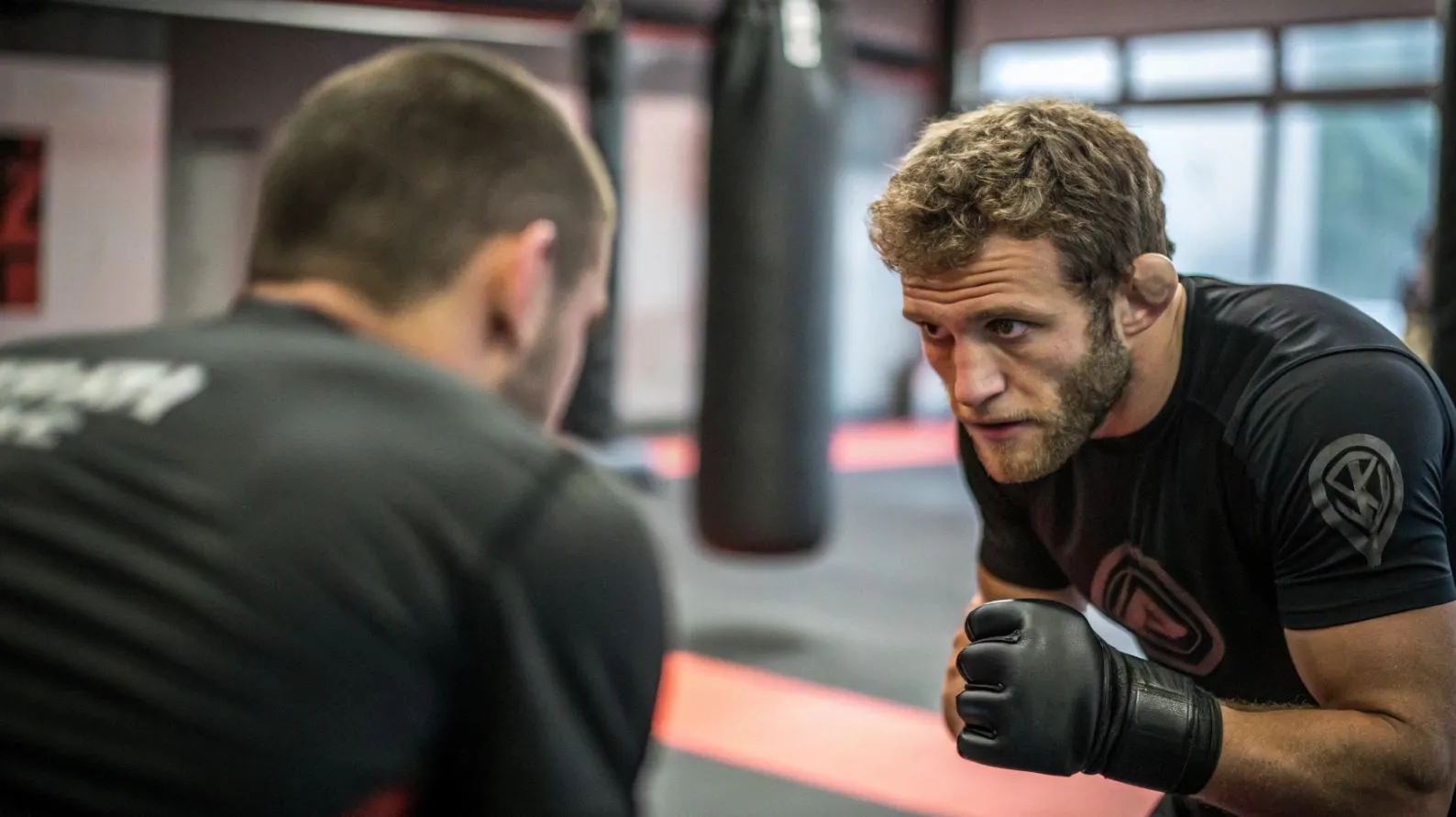 Как читать соперника в ММА и выигрывать по тактике