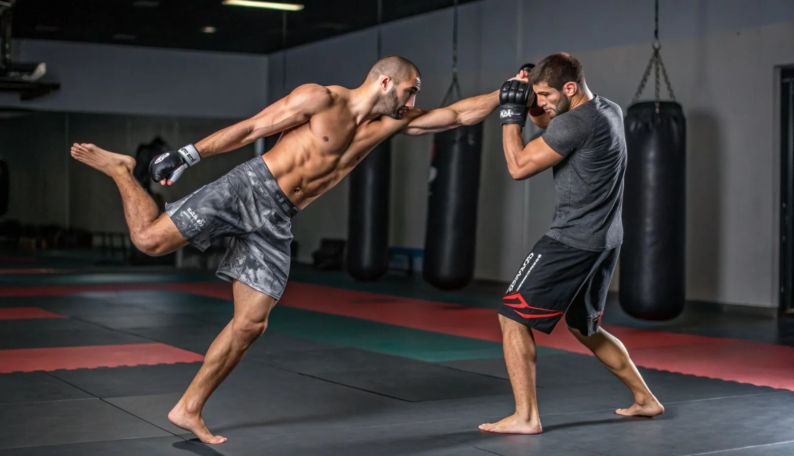 Контратаки в ММА простые варианты для новичков